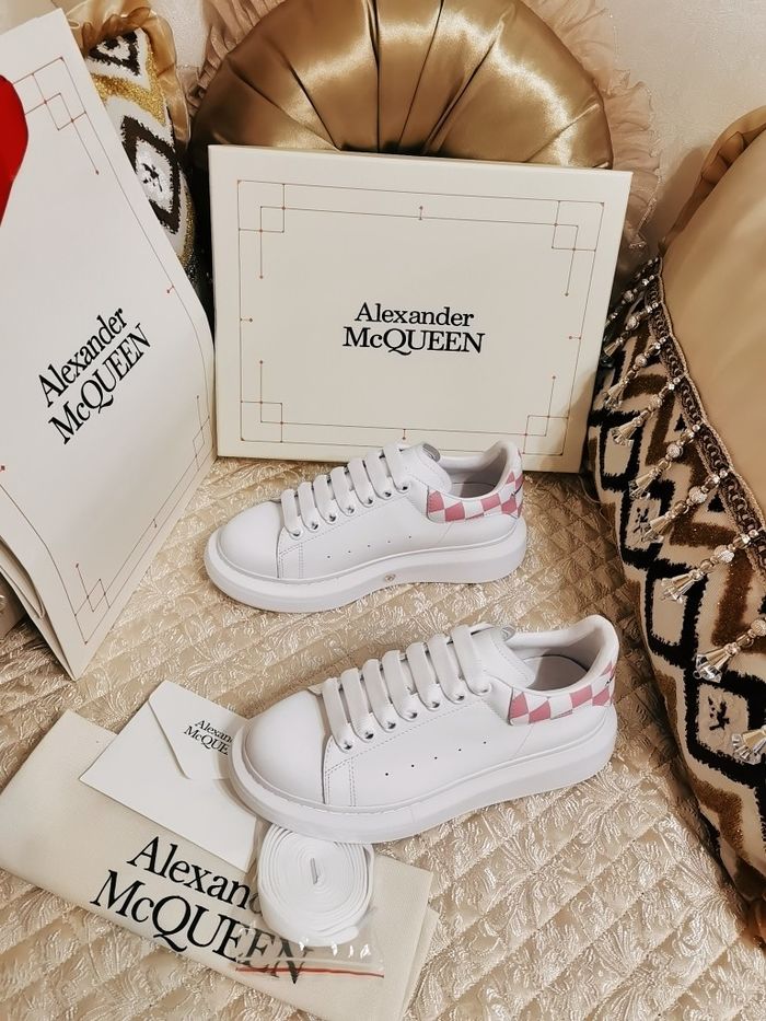 Alexander Mcqueen Couple Shoes AMS00016